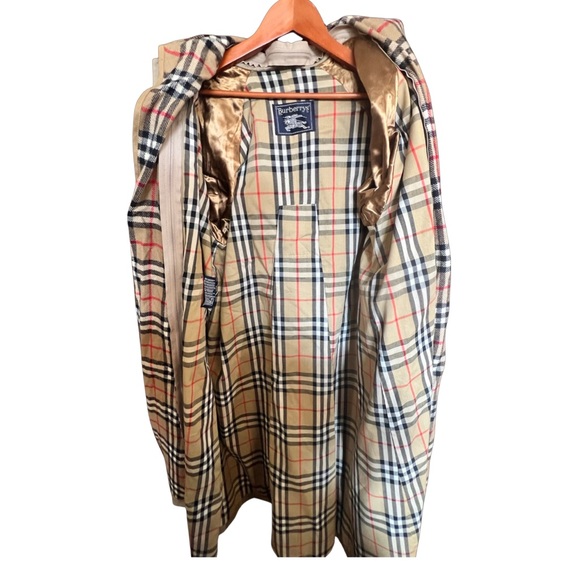 Burberry!! Rare Vintage Authentic Trench with removable wool lining size 8P - Picture 4 of 16